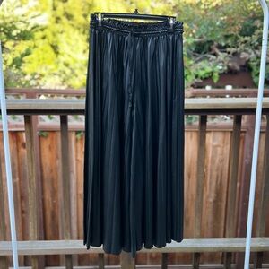 Zara Black Maxi culottes